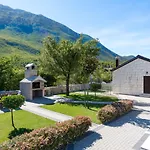 Villa Salvia Zagvozd