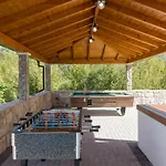 Salvia Villa *