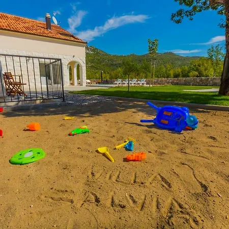 Vila Salvia *